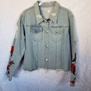 Say what?Distress embroidered sleeves denim jacket XL